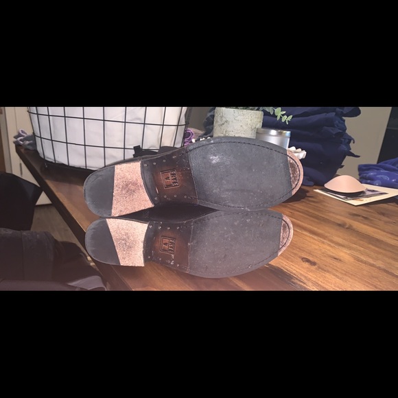 Boots - Picture 6 of 6